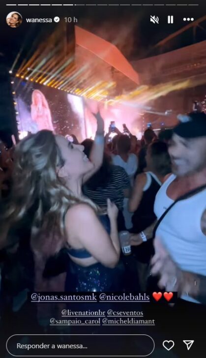 Wanessa no show da Shakira