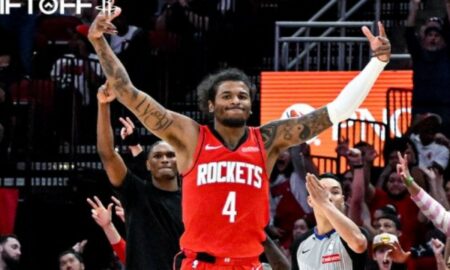 4 Rockets