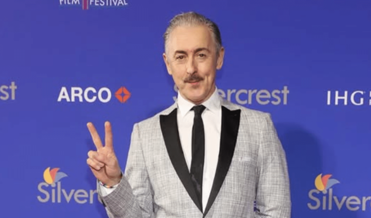 Alan Cumming