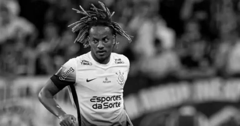 André Carrillo