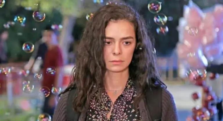 Bahar em 'Força de Mulher'