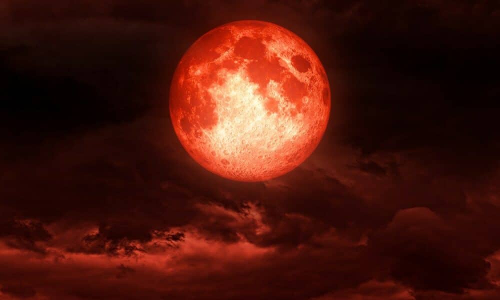 Superlua de sangue em 2025 promete 82 minutos de eclipse lunar inesquecível