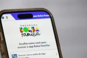 Congresso avalia projeto de R$ 185,5 bilhões para assegurar Bolsa Família e BPC