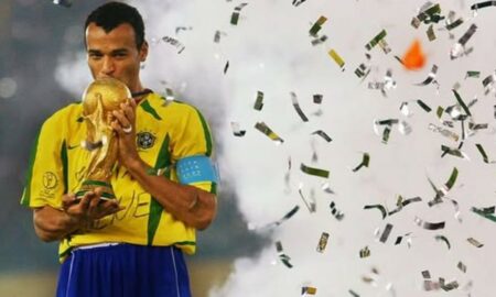 Cafu pentacampeão em 2002