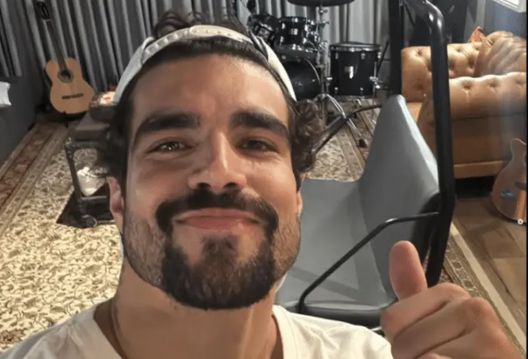 Caio Castro