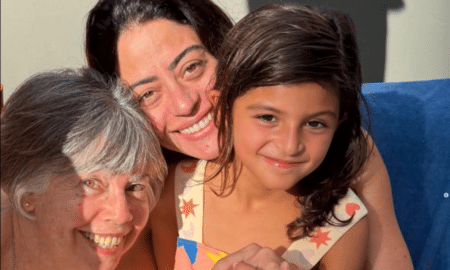 Carol Castro com filha