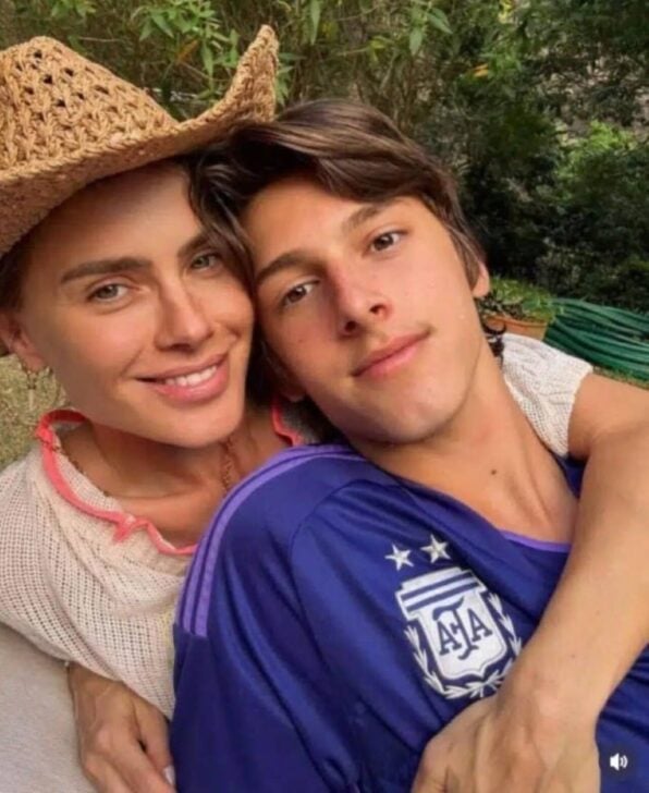 Carolina Dieckmann e filho