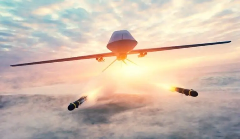 Drone militar guerra