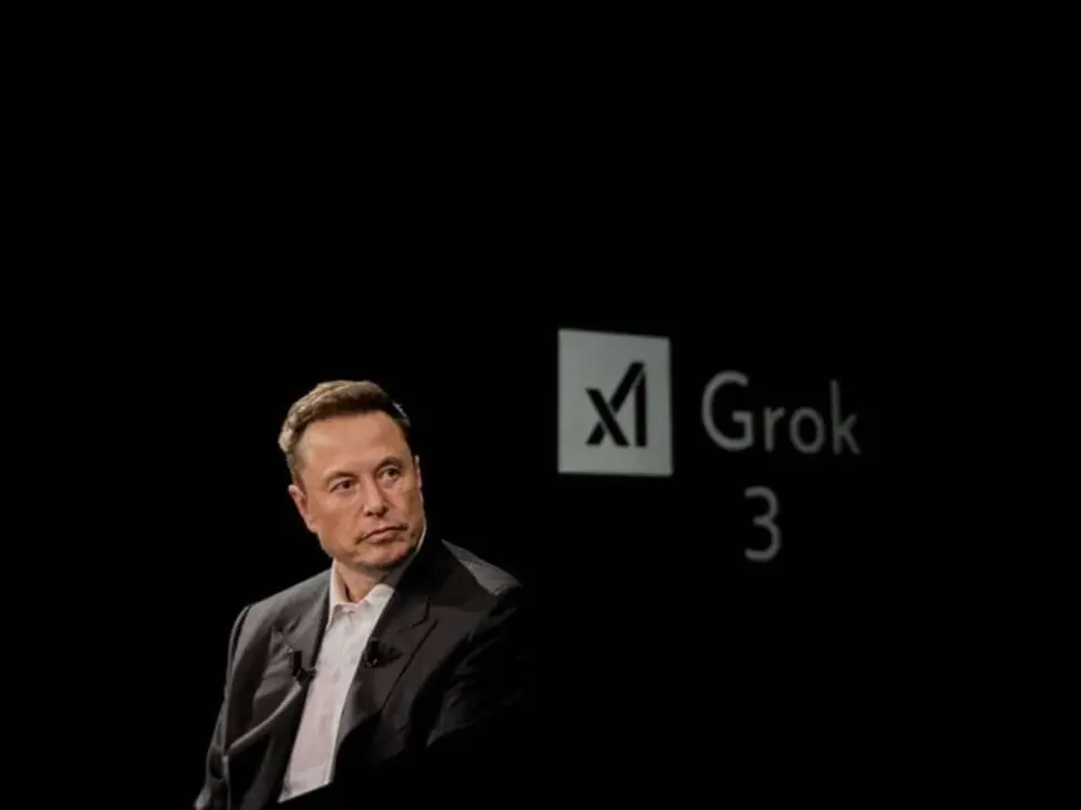 埃隆·马斯克 (Elon Musk) 声称他拒绝接受 OpenAI 股票的贿赂，并详细介绍了他是如何被愚弄的