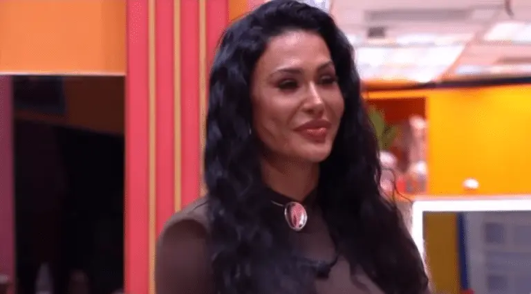 Gracyanne Barbosa no paredão