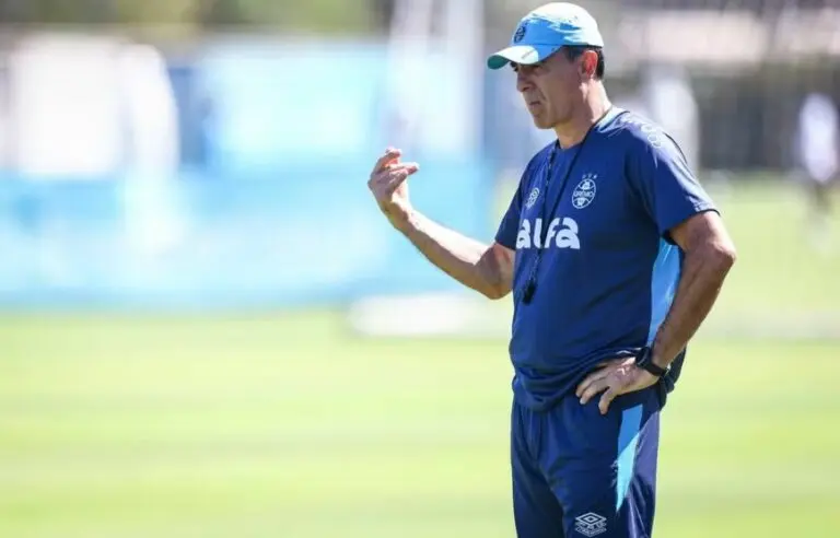 Gustavo Quinteros técnico do Grêmio