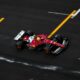 Hamilton com a Ferrari