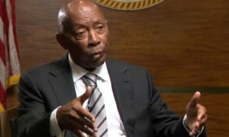 Houston Mayor Sylvester Turner - Foto: KHOU 11 YouTube