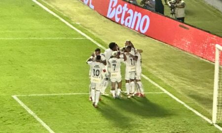Joao comemoração gol -Santos