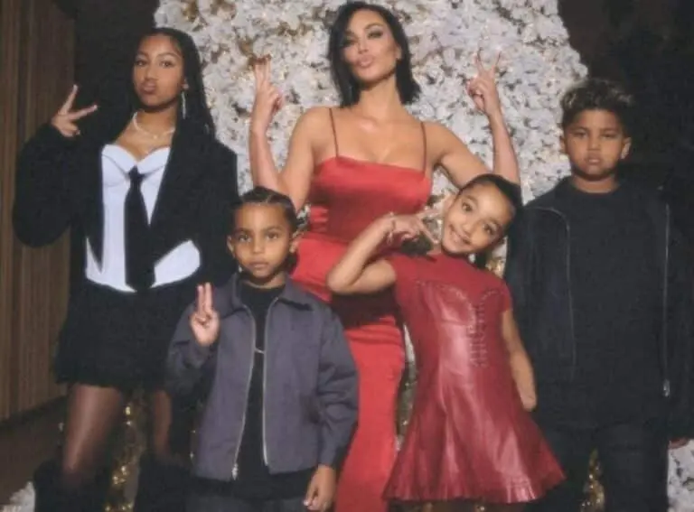 Kim Kardashian e Filhos
