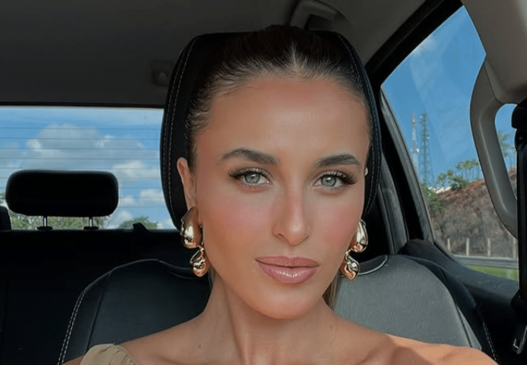 Lorena Carvalho
