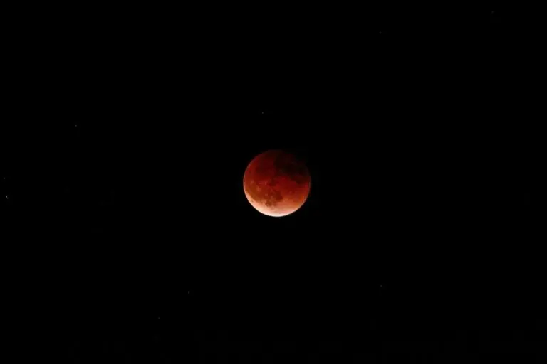 Lua de Sangue
