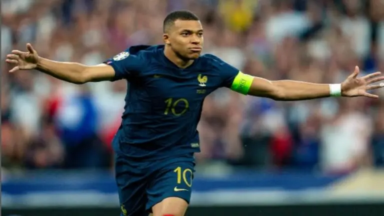 Mbappé France