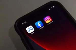 Pengguna Facebook mulai menerima pembayaran dari penyelesaian pelanggaran data senilai $725 juta