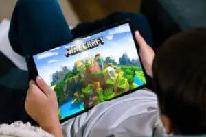 A Minecraft szerverek globális instabilitása megakadályozza a játékosok hozzáférését, és online panaszok hullámát generálja