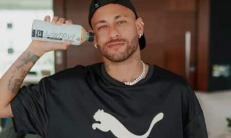 Neymar assinou com a Cimed