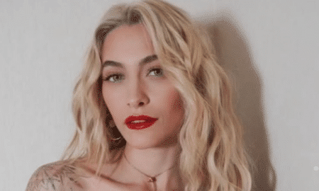 Paris Jackson, filha de Michael Jackson, enfrenta críticas e defende looks transparentes na Semana de Moda de Paris