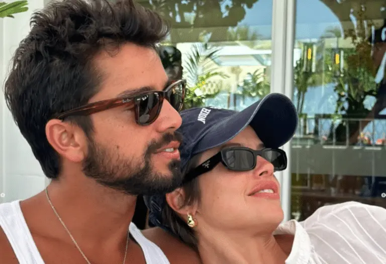 Rodrigo Simas e Agatha Moreira