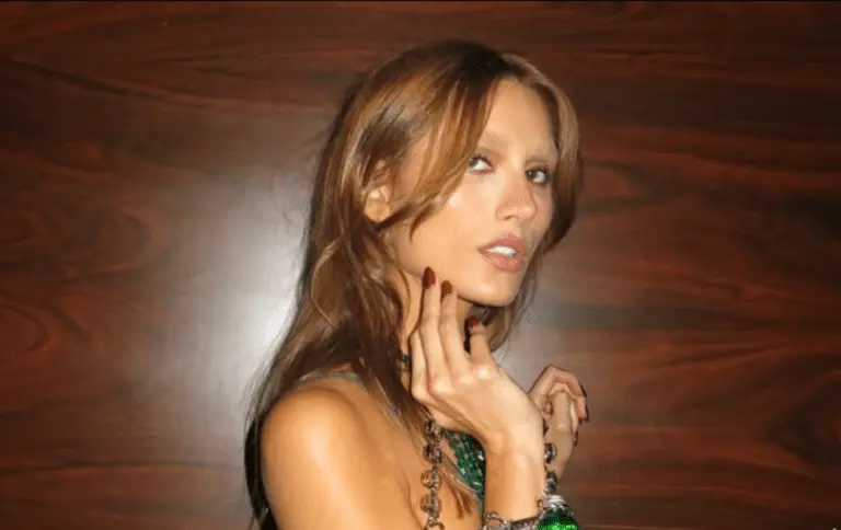 Sasha Meneghel