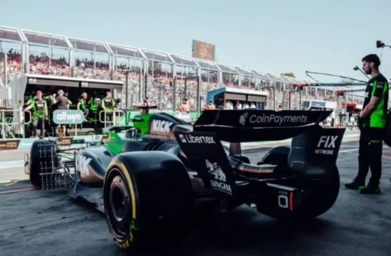 Gabriel Bortoleto faz história na Sauber e estreia em 15º na primeira corrida da F1 na Austrália