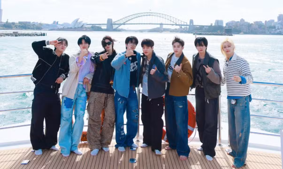 Stray Kids