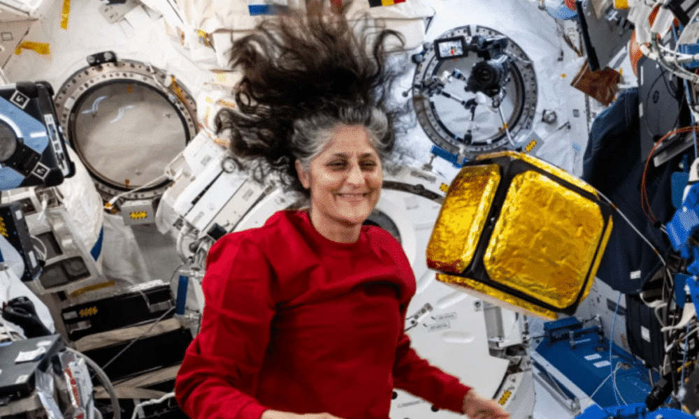 Sunita Williams, angkasawan pemecah rekod, menamatkan perkhidmatan selama 27 tahun di agensi NASA