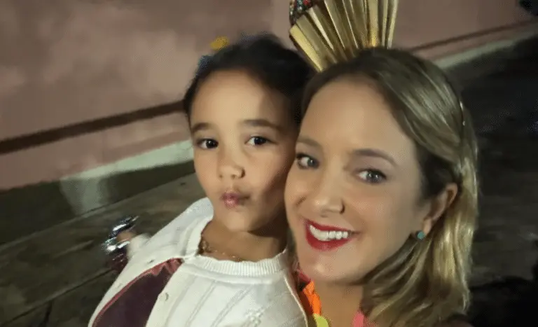 Ticiane Pinheiro com filha