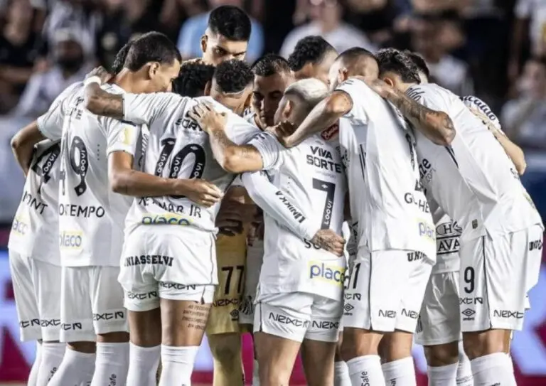 Neymar brilha com gol e assistência, mas sai com dores: Santos avança à semifinal do Paulistão