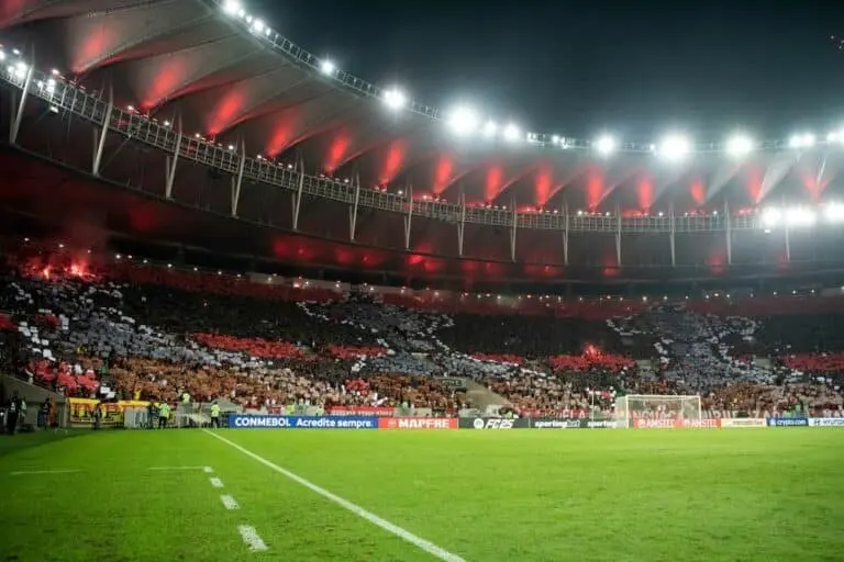 Torcida do Flamengo no Maracanã