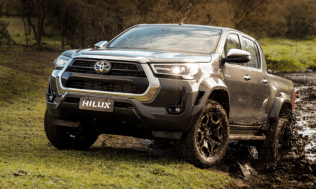 Toyota Hilux 2025 híbrida