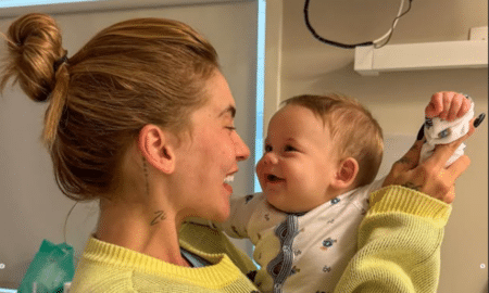Virginia Fonseca com o filho