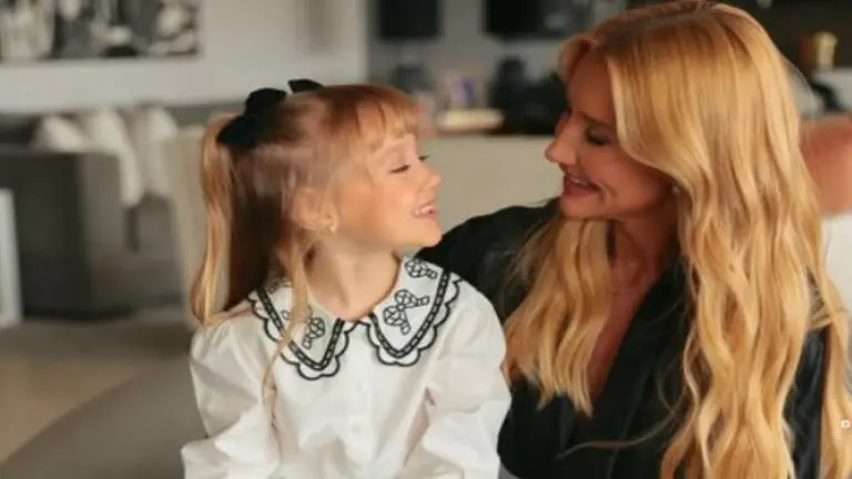 Ana Paula Siebert e Vicky