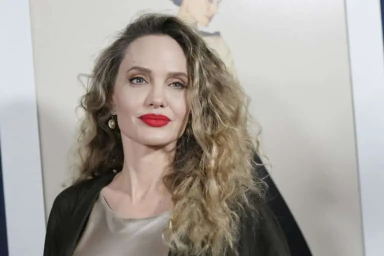 Angelina Jolie