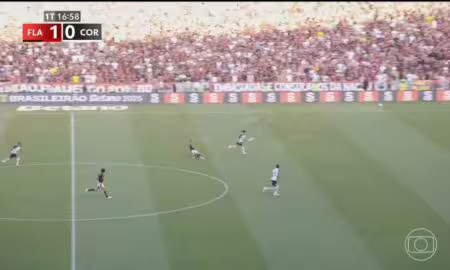 Arrascaeta gol meio campo