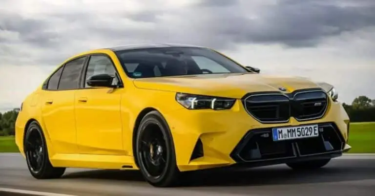 BMW M5 2025