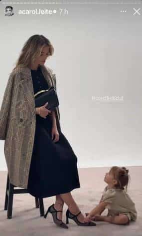 Carol com a filha caçula Sarah