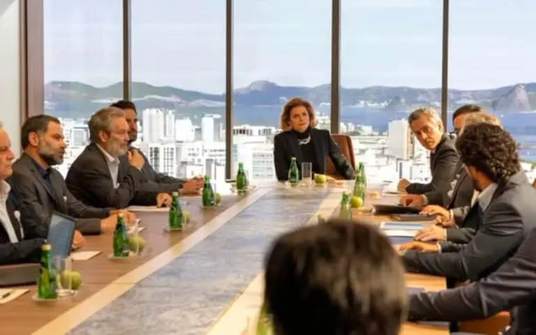 Cena com odete em Vale tudo.