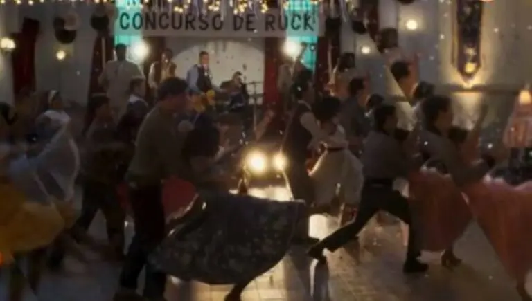 Concurso de Dança em Garota do Momento