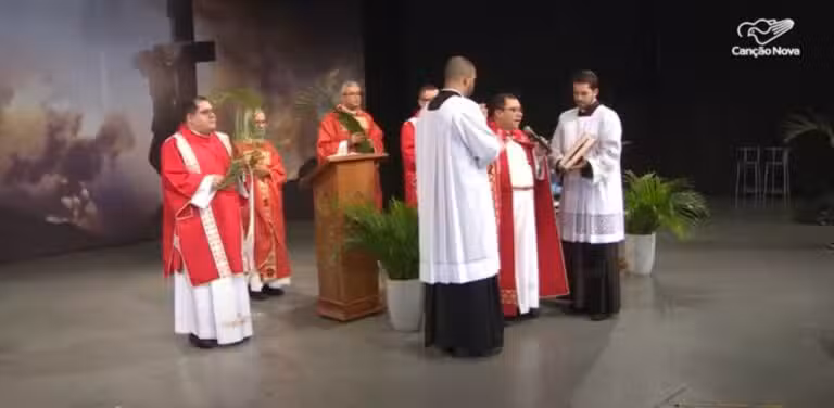 Domingo de Ramos na Canção Nova