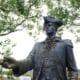 Estátua em homenagem à Tiradentes