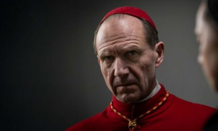 Como Conclave retrata a eleição papal? Veja a fidelidade dos rituais e onde assistir online