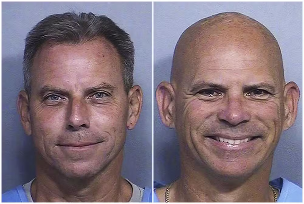 Irmãos Erik (à esquerda) e Lyle Menéndez. — Foto: Departamento de Prisões da Califórnia