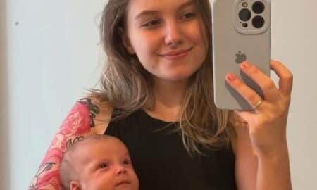 Isabel Veloso e filho