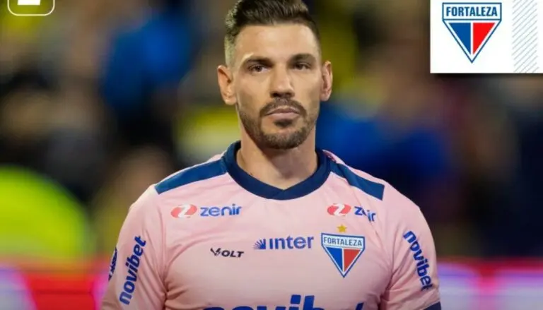 João Ricardo goleiro do Fortaleza