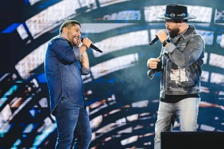 Jorge e Mateus no show da turnê especial de 20 anos Alisson Demetrio e Cadu Fernandes Divulgação